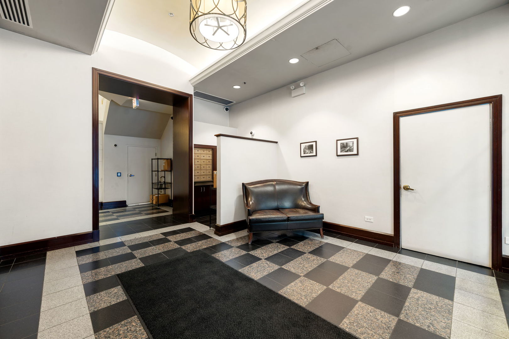 6 E Monroe Street #1403, Chicago, IL 60603