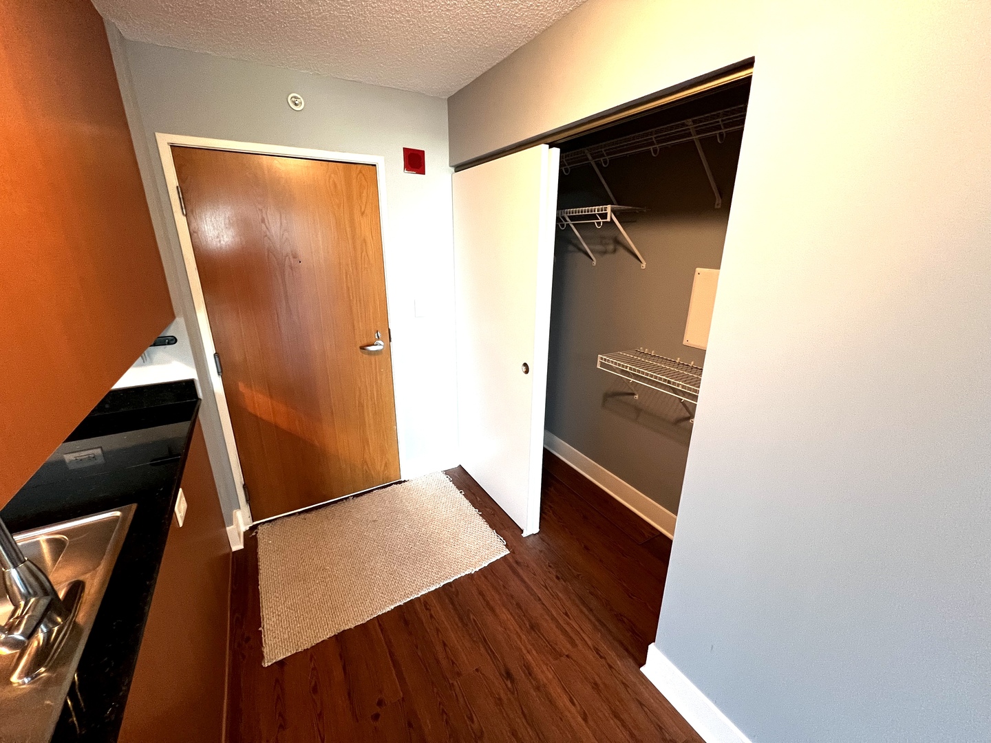 9655 Woods Drive #1405, Skokie, IL 60077