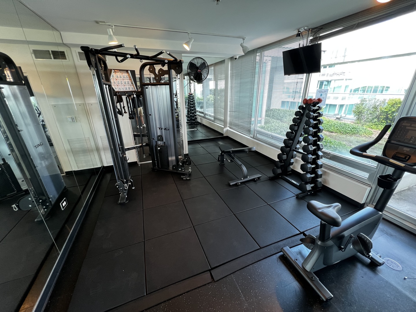 9655 Woods Drive #1405, Skokie, IL 60077