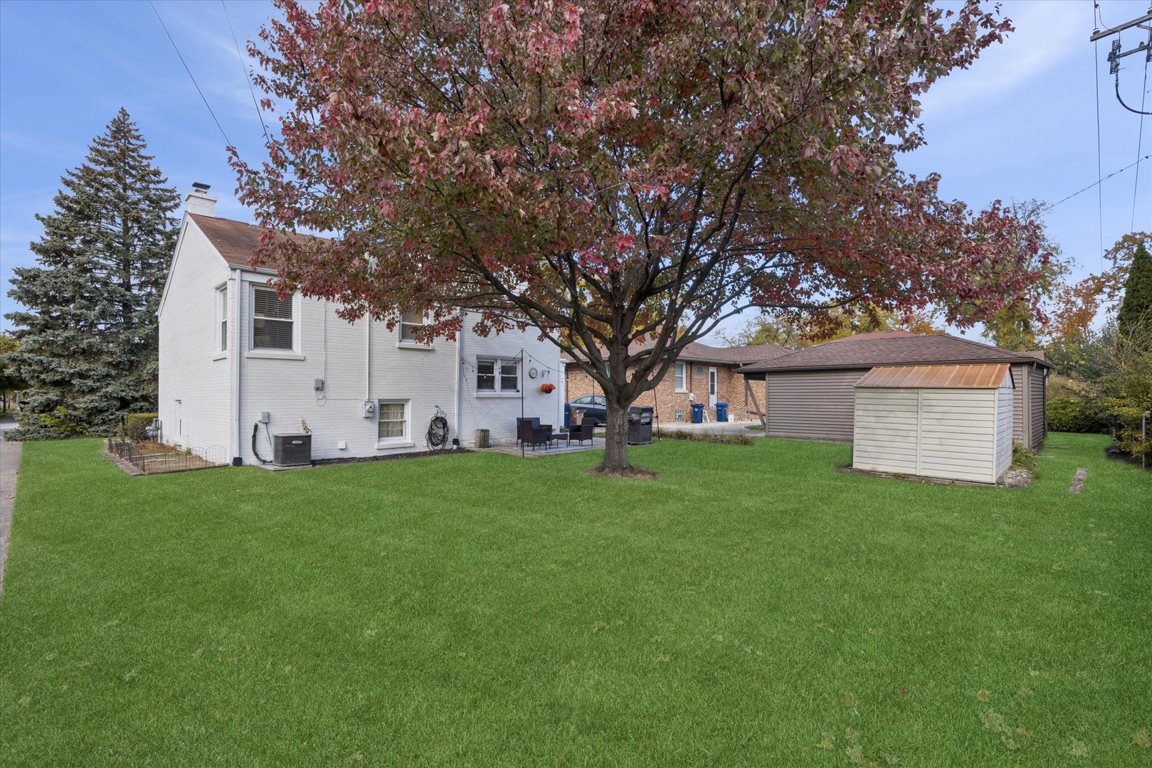 601 Homestead Road, La Grange Park, IL 60526