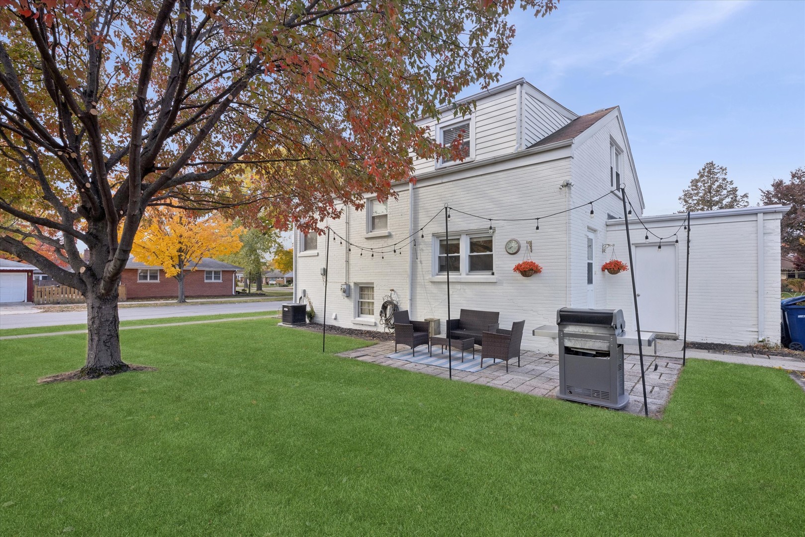 601 Homestead Road, La Grange Park, IL 60526