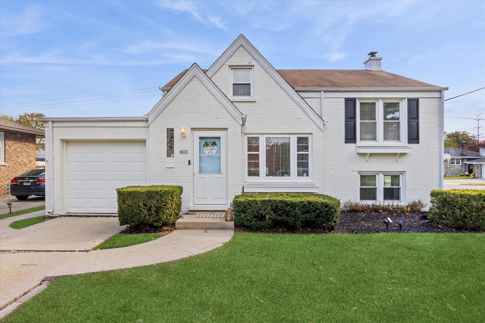 601 Homestead Road, La Grange Park, IL 60526