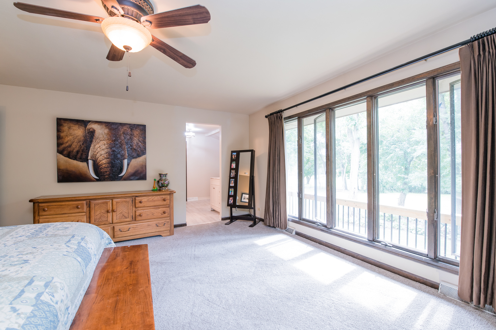 11N060 Johnstown Road, Elgin, IL 60124