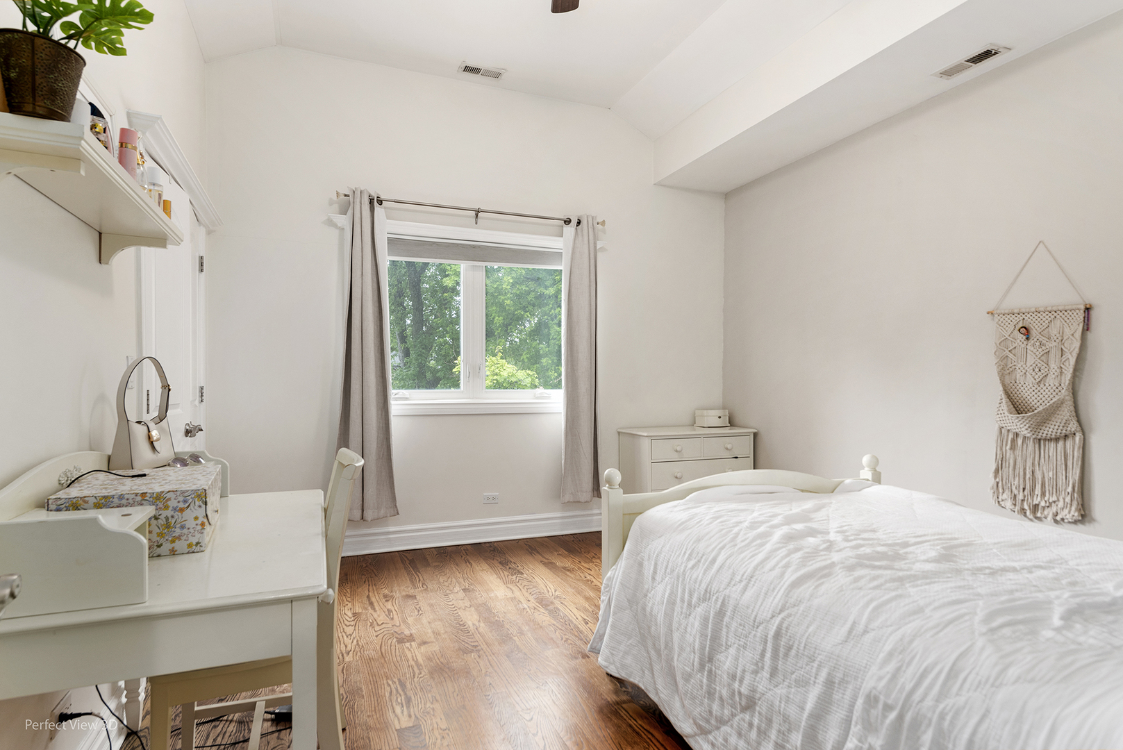 1712 Woodland Avenue, Park Ridge, IL 60068