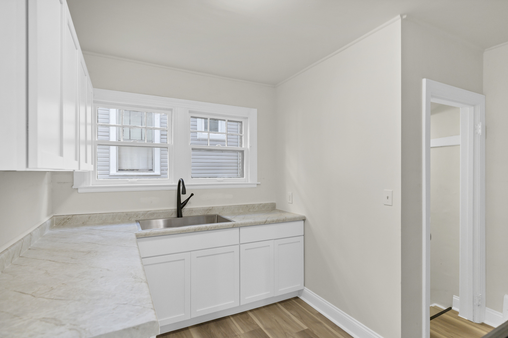 624 Lincoln Avenue, Elgin, IL 60120