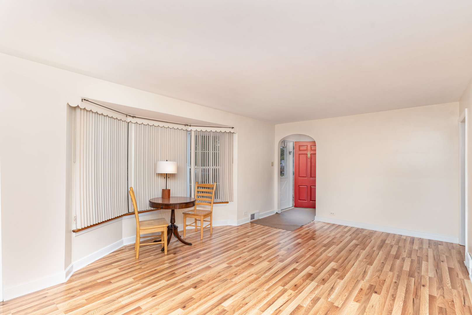 110 Homestead Drive, Wood Dale, IL 60191