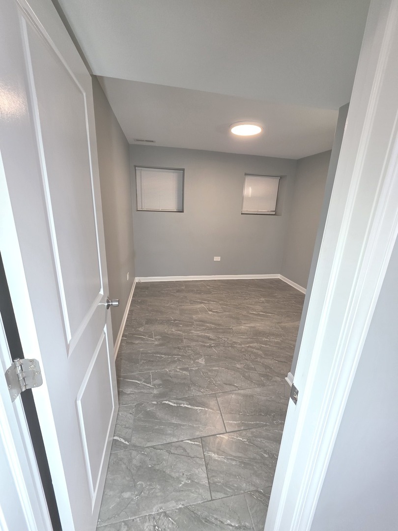 5134 W Henderson Street #G, Chicago, IL 60641