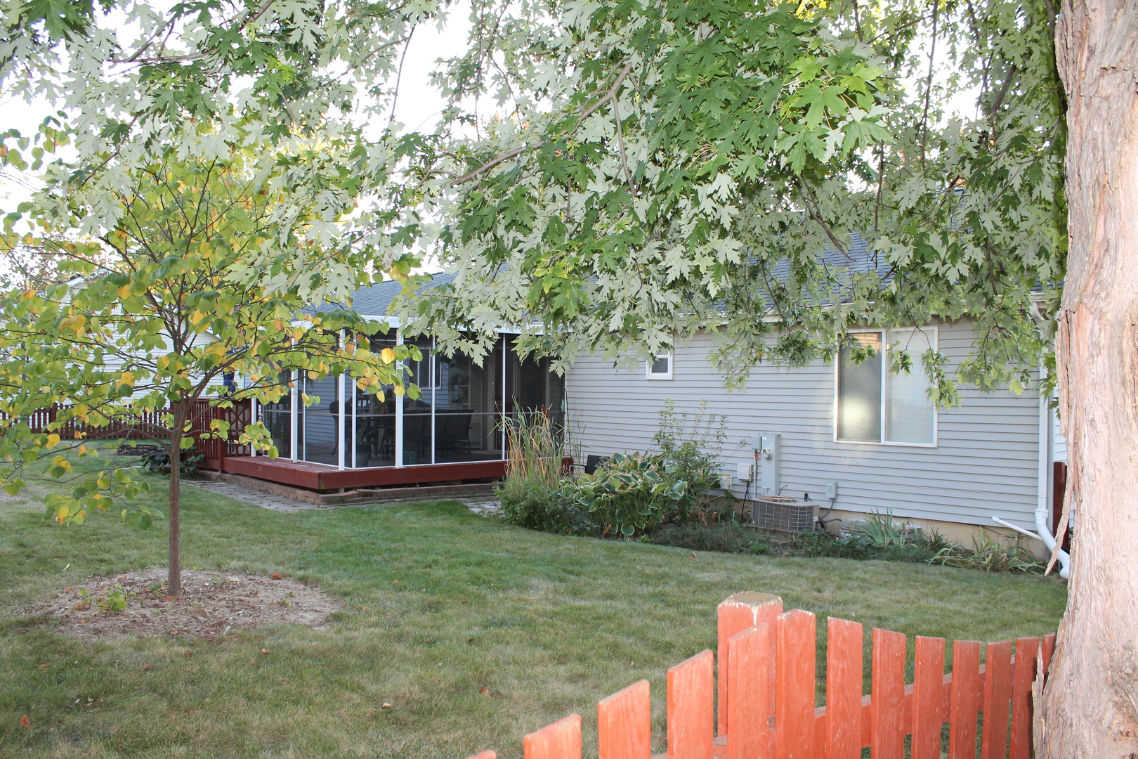 421 Klick Street, Hampshire, IL 60140