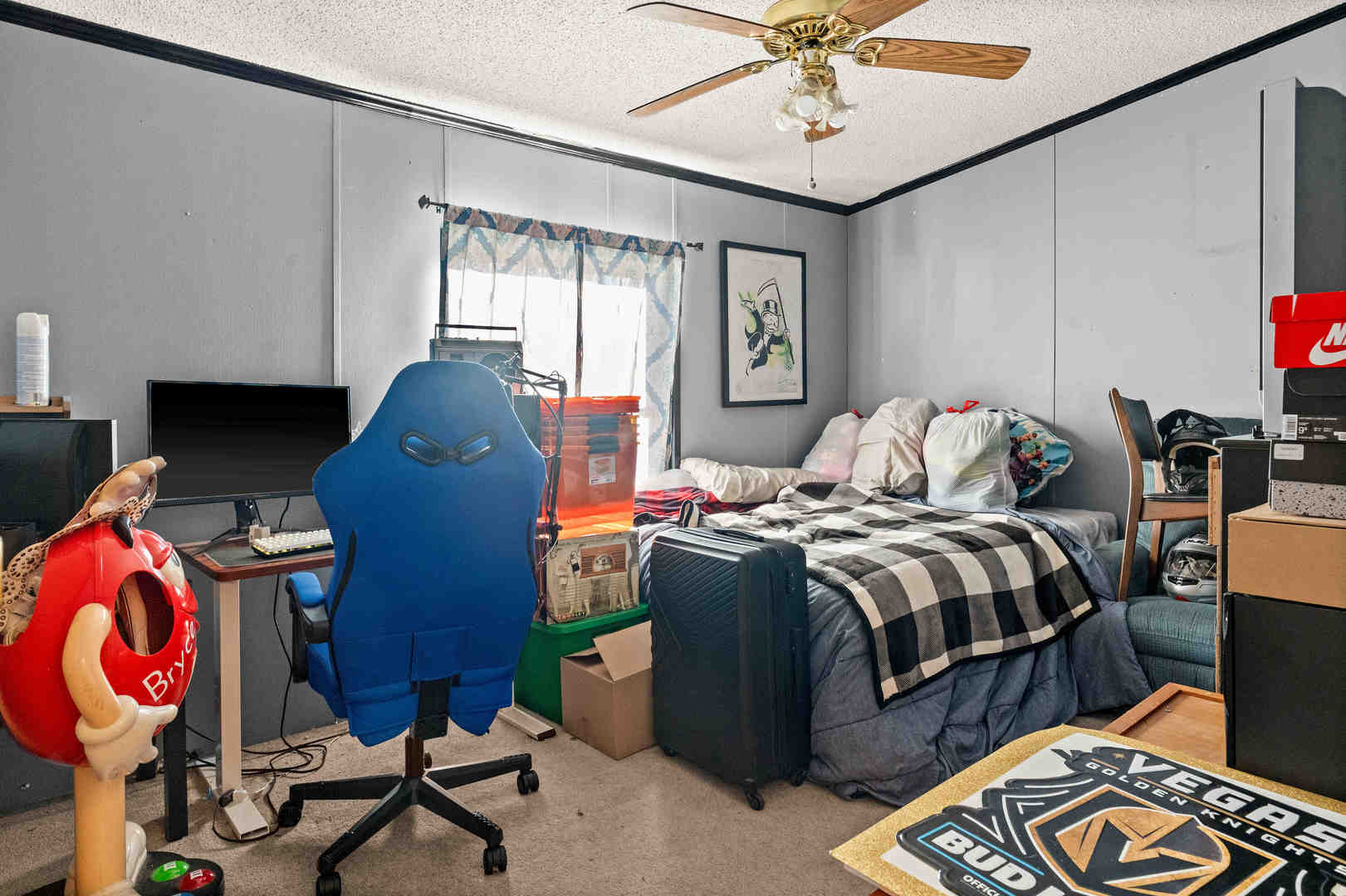 408 Ave G Avenue, Bloomington, IL 61704