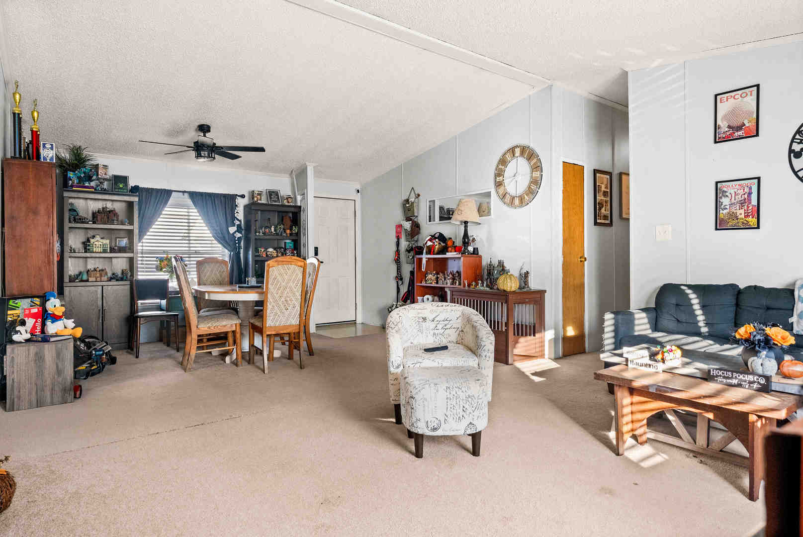 408 Ave G Avenue, Bloomington, IL 61704