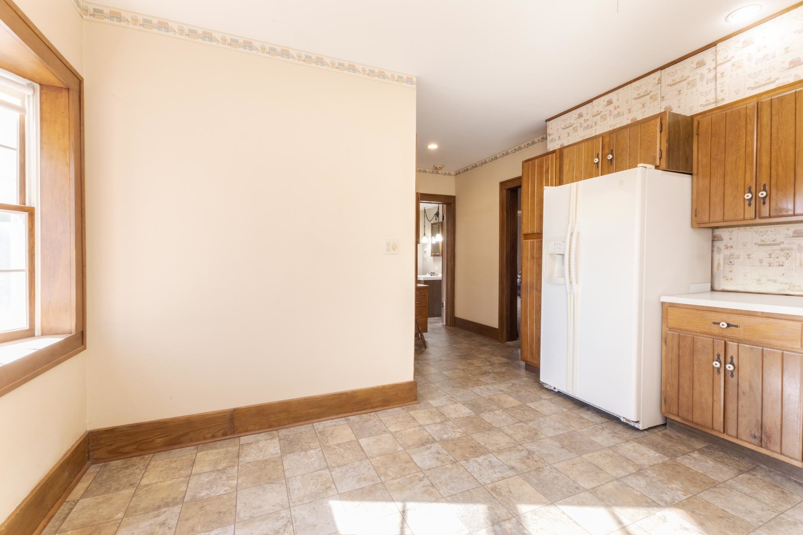 316 W John Street, Forrest, IL 61741