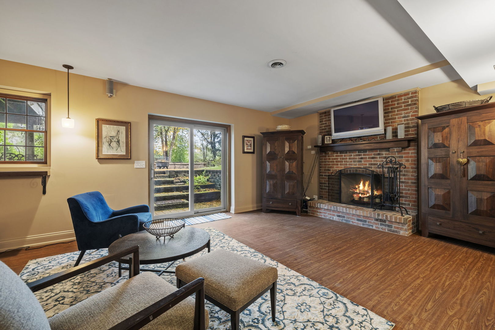 3855 Glendenning Road, Downers Grove, IL 60515