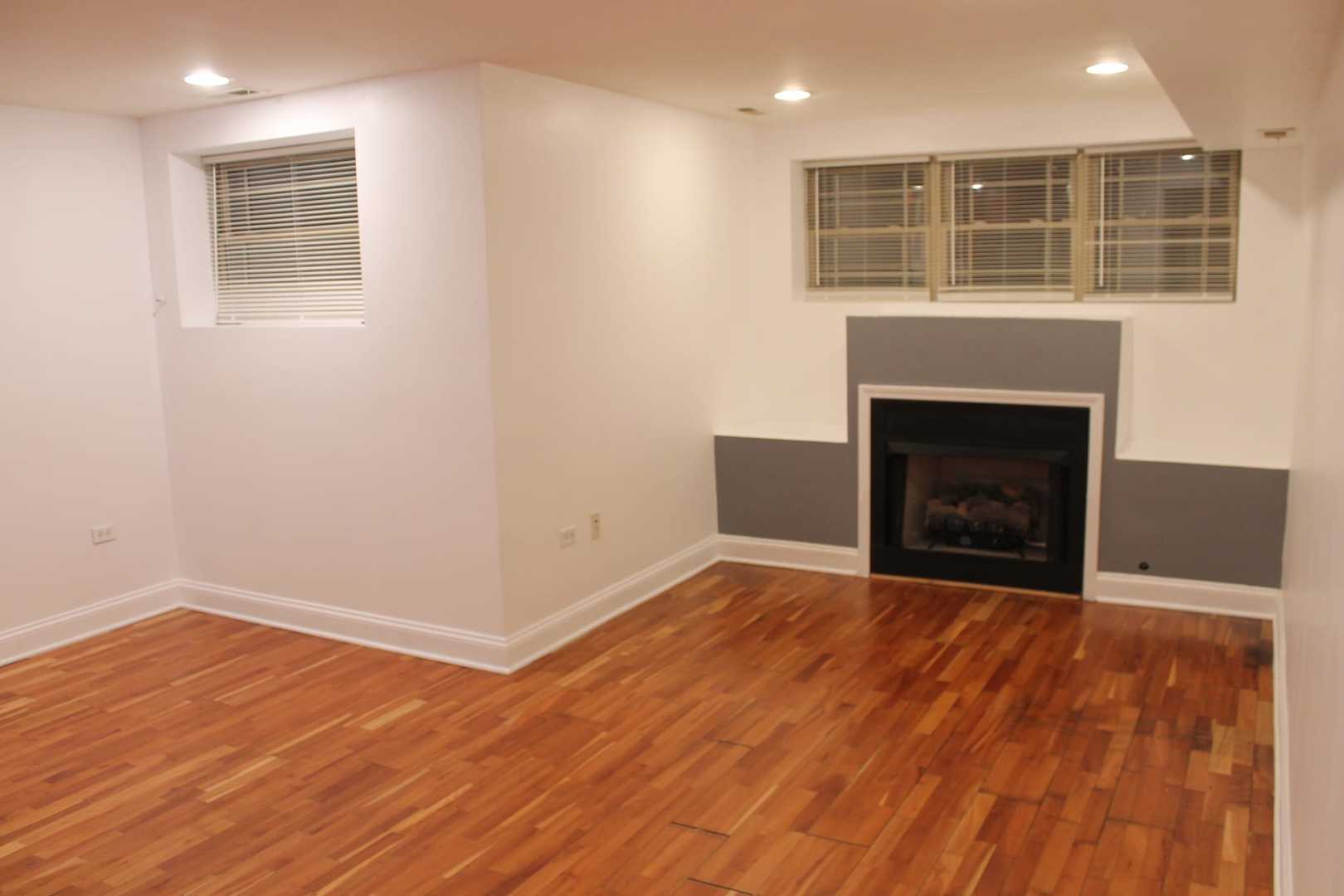 4944 N Spaulding Avenue #G, Chicago, IL 60625