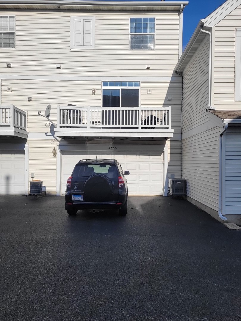 4605 Sawgrass Boulevard, Wadsworth, IL 60083