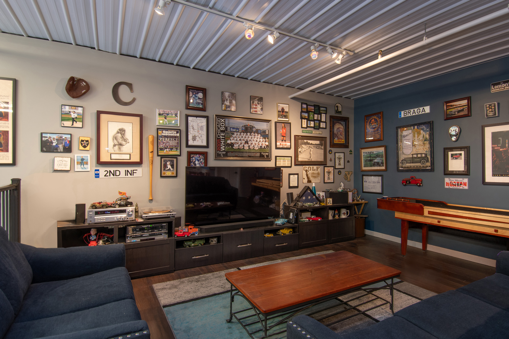 2220 Ferry Road #102, Naperville, IL 60540