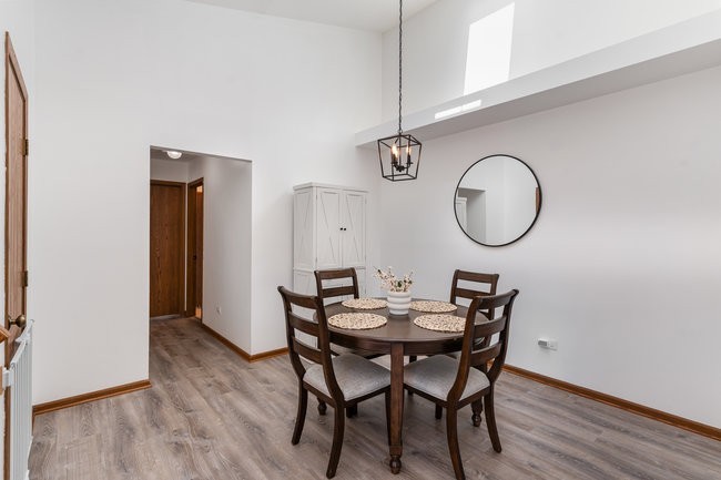 9280 Windsor Parkway, Tinley Park, IL 60487