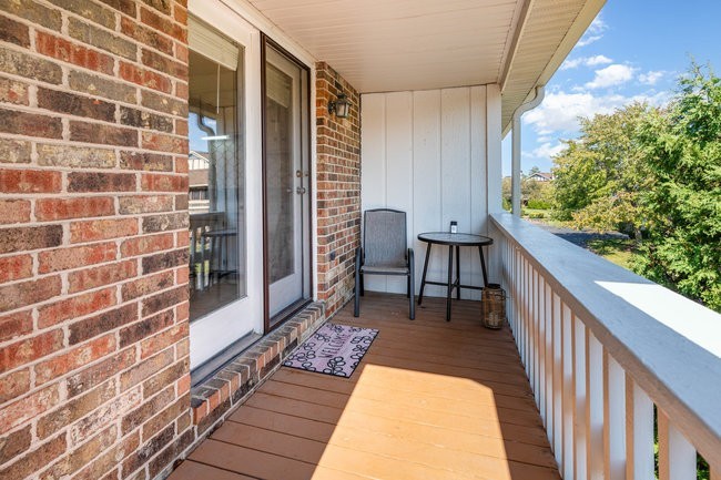 9280 Windsor Parkway, Tinley Park, IL 60487