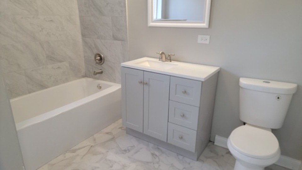 7712 S Evans Avenue, Chicago, IL 60619