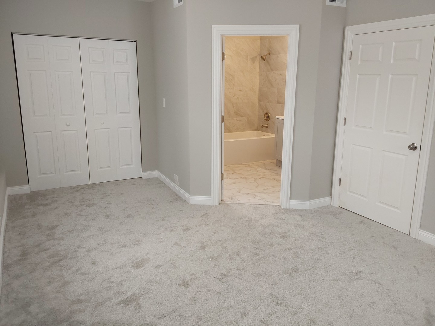 7712 S Evans Avenue, Chicago, IL 60619