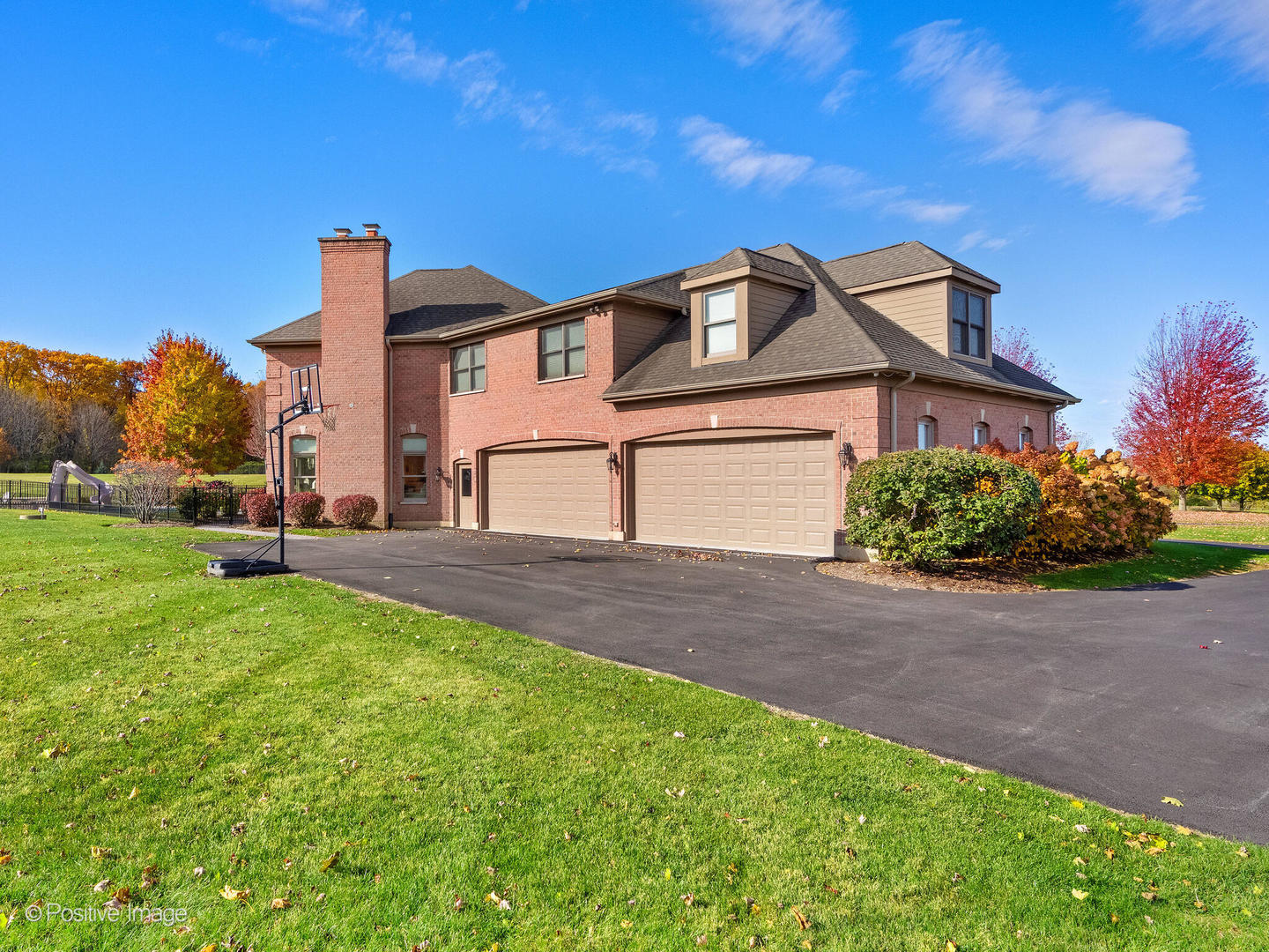 7615 Surini Lane, Crystal Lake, IL 60012