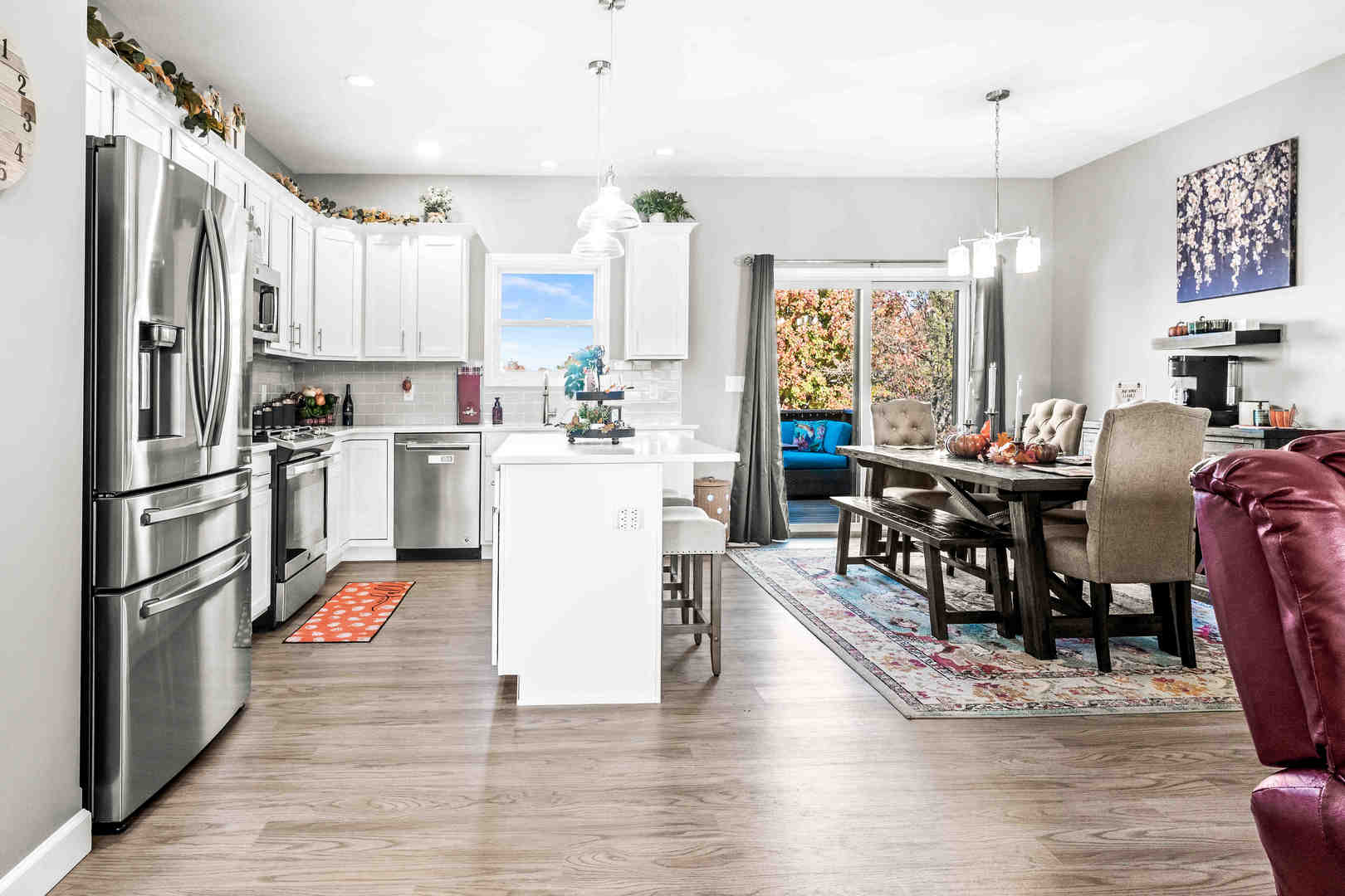 3103 Fox Creek Road, Bloomington, IL 61705