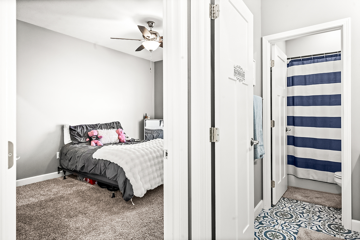 3103 Fox Creek Road, Bloomington, IL 61705