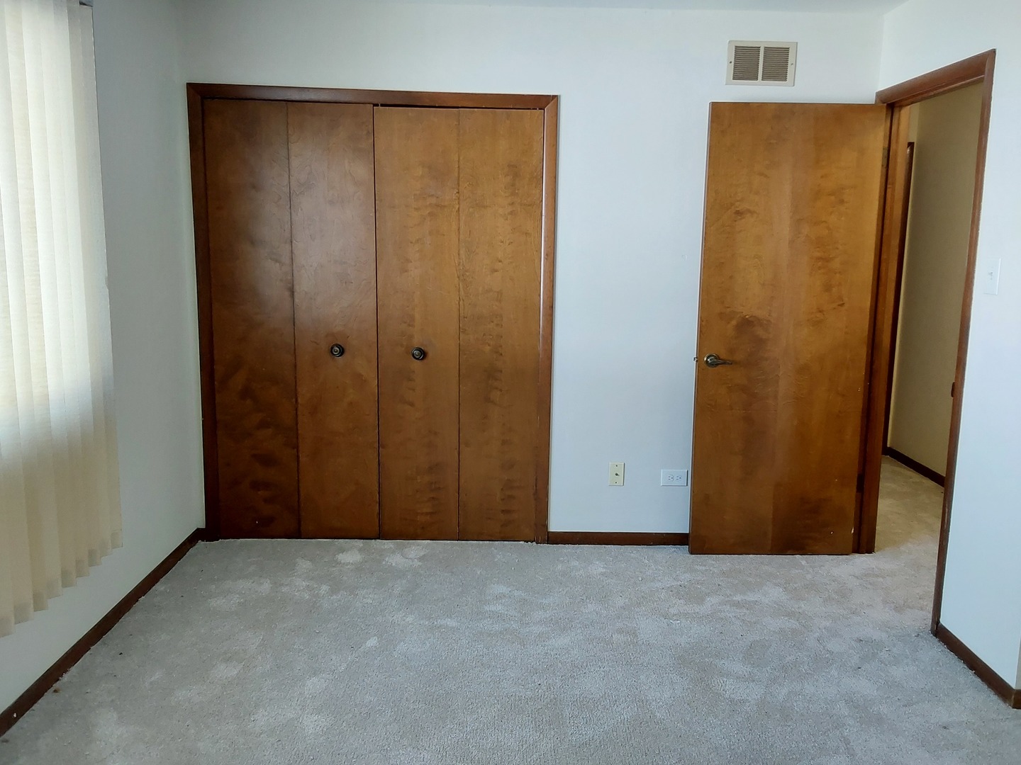 831 Violet Lane, Matteson, IL 60443