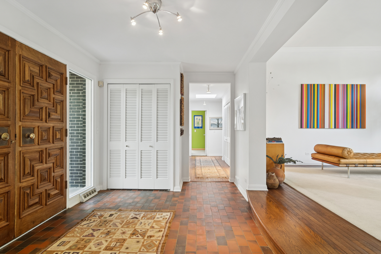 200 Edgewood Lane, Palatine, IL 60067