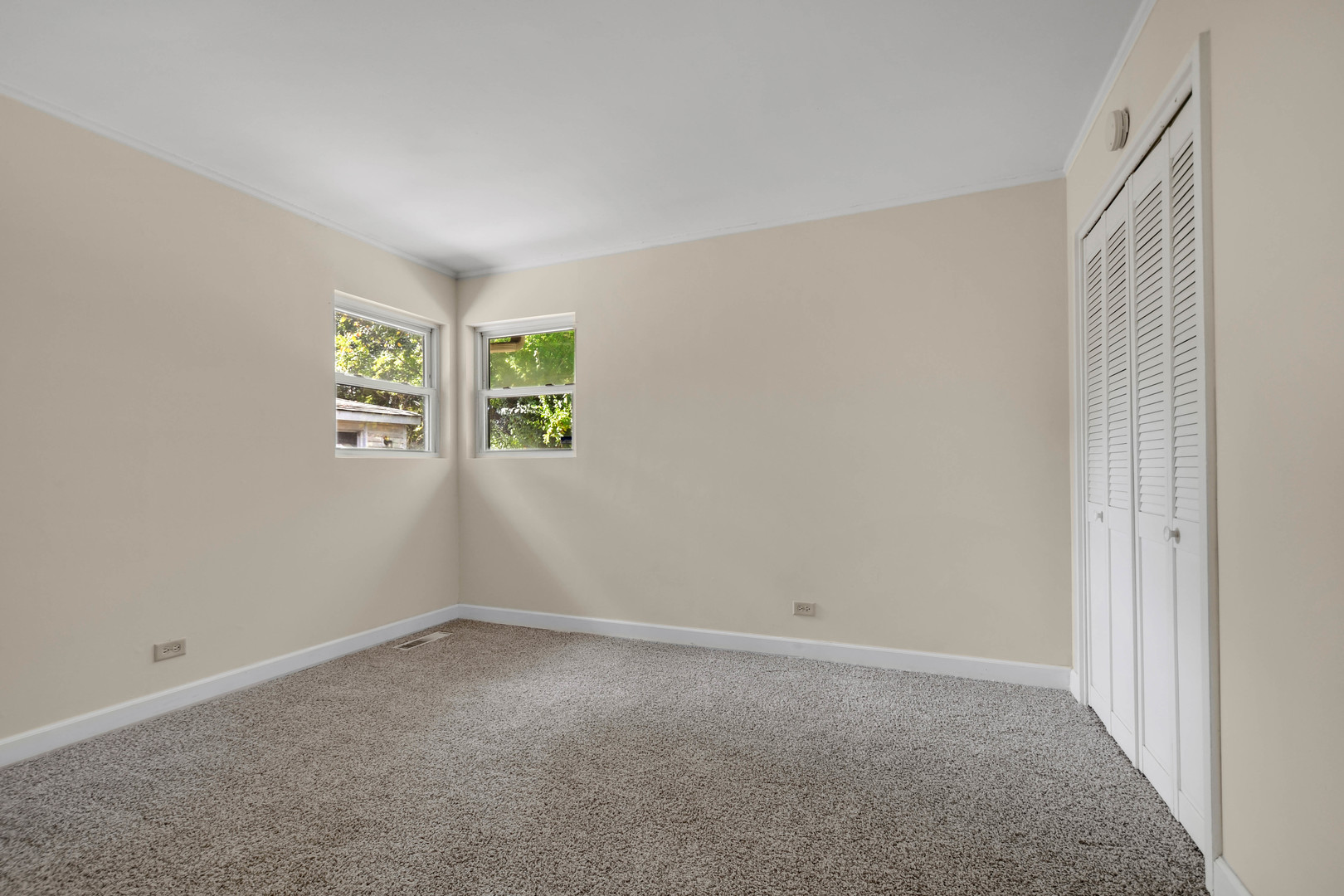 136 Willow Street, Park Forest, IL 60466