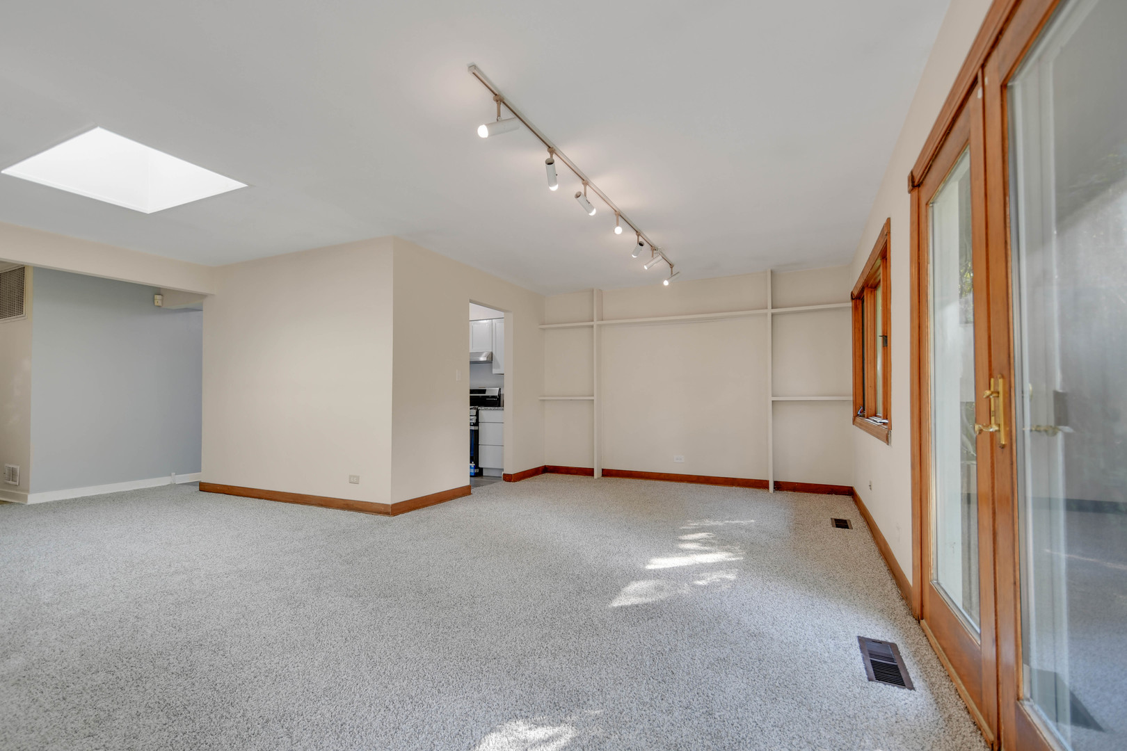 136 Willow Street, Park Forest, IL 60466