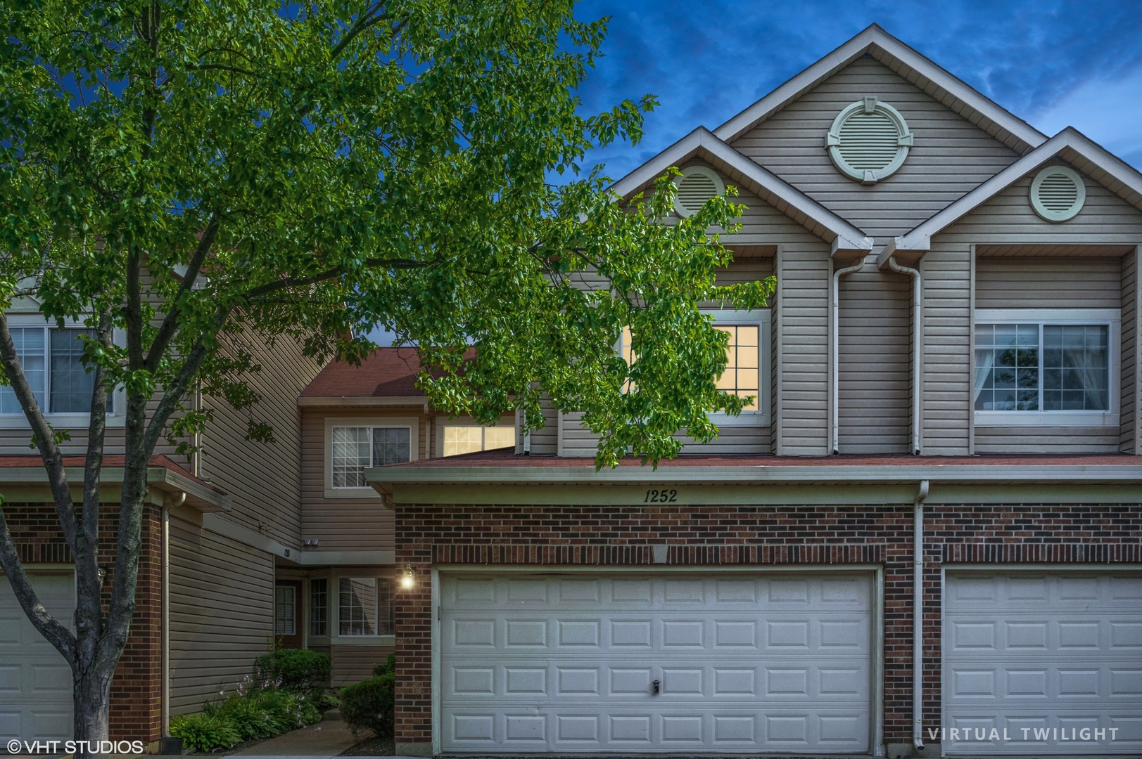 1252 S Parkside Drive, Palatine, IL 60067