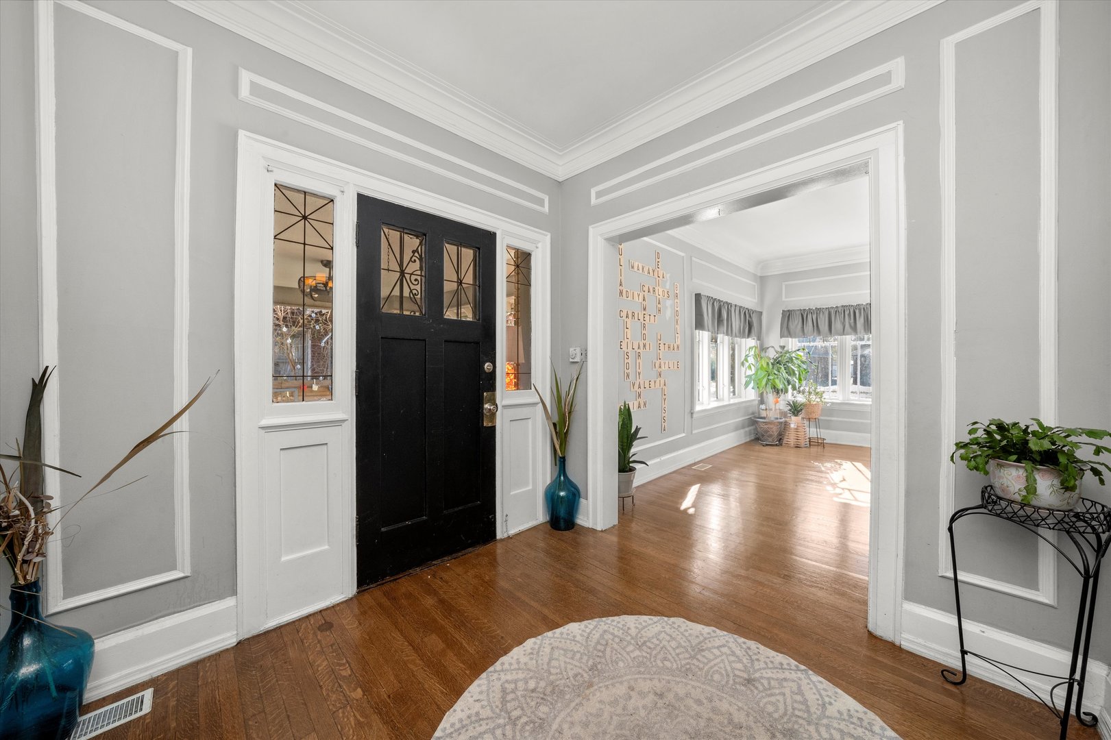 31 E 155th Street, Harvey, IL 60426