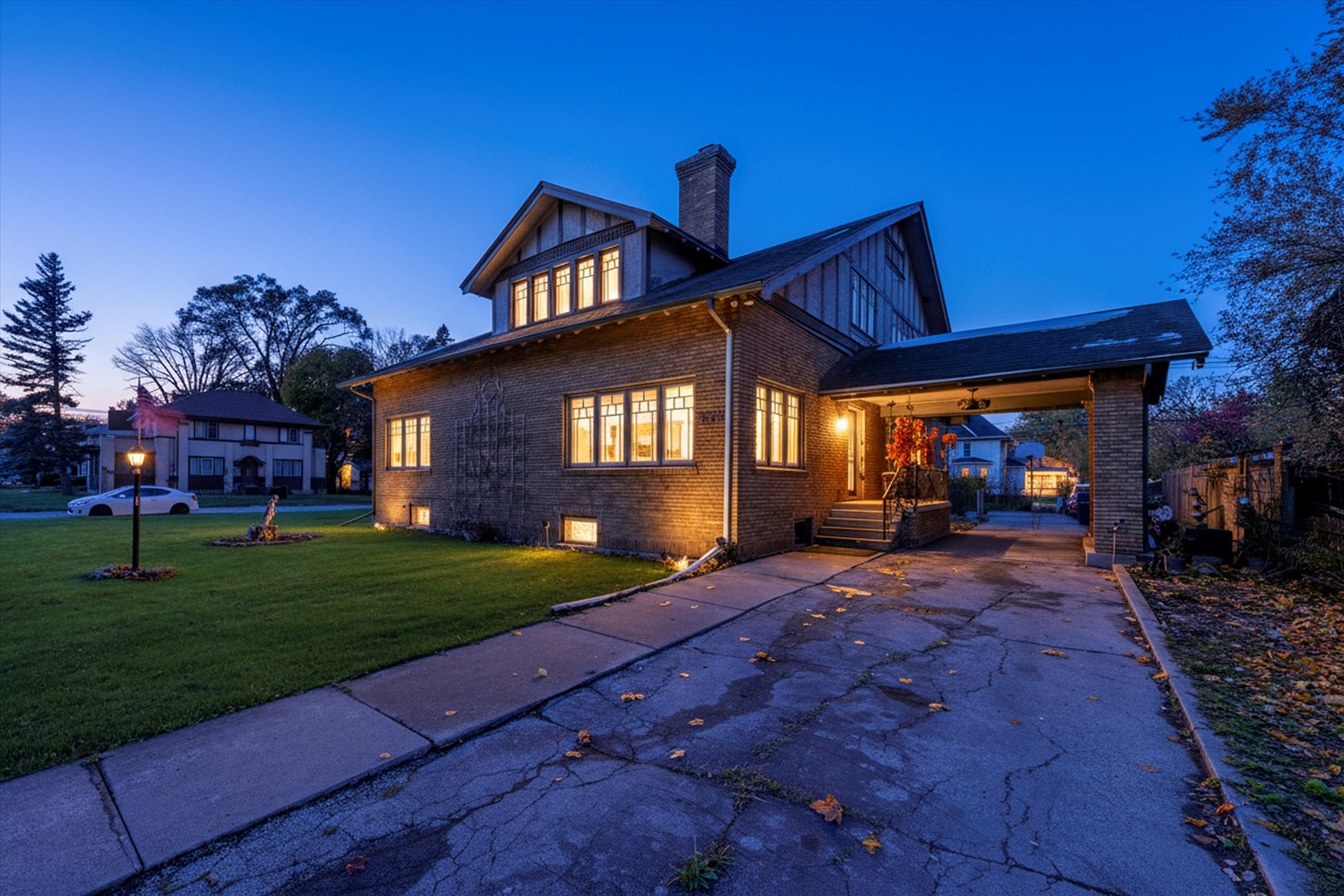 31 E 155th Street, Harvey, IL 60426