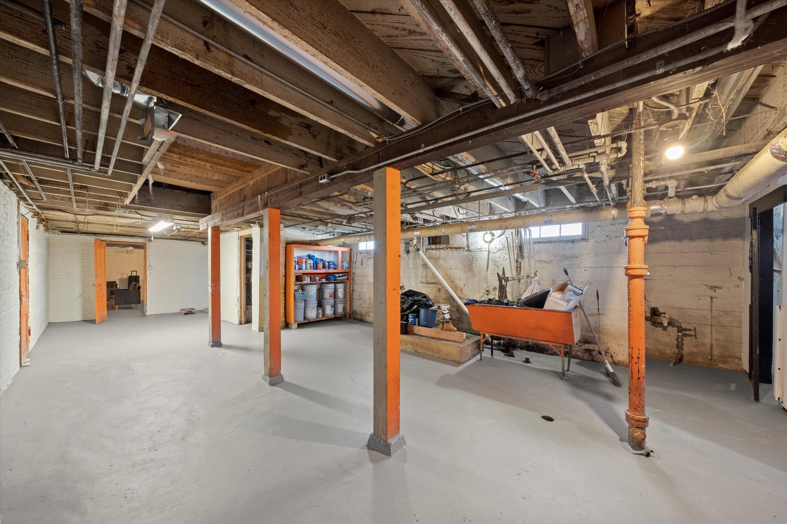 31 E 155th Street, Harvey, IL 60426