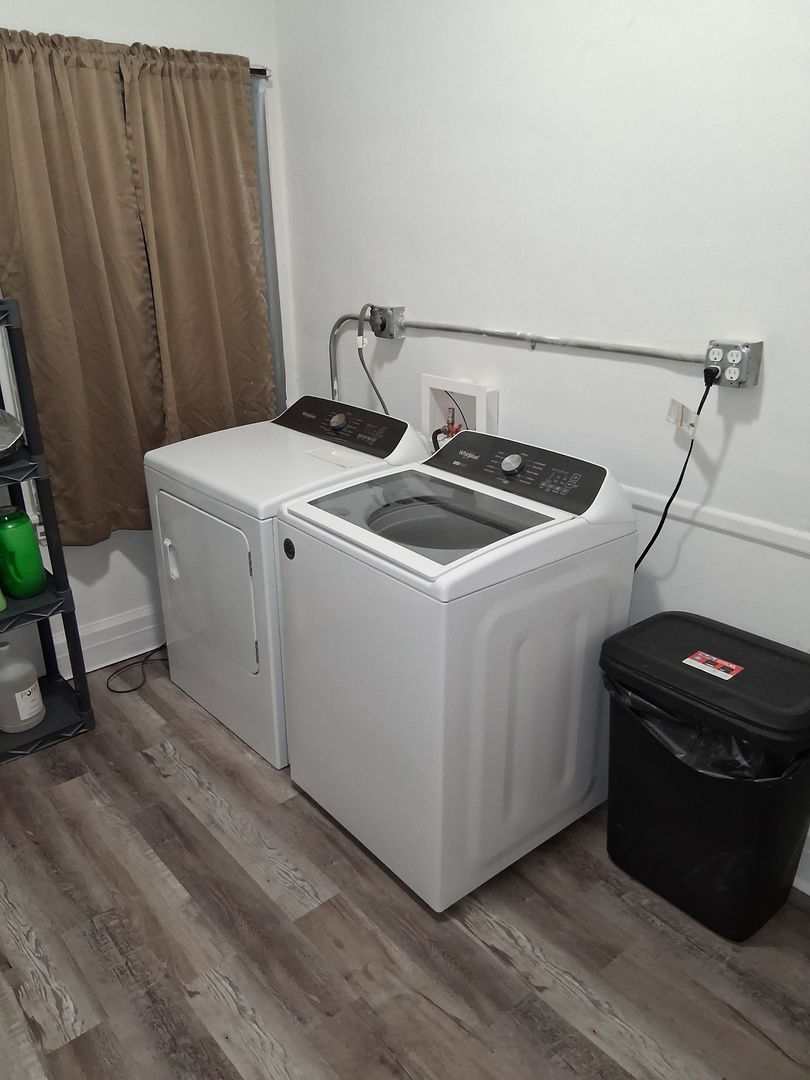 31 E 155th Street, Harvey, IL 60426