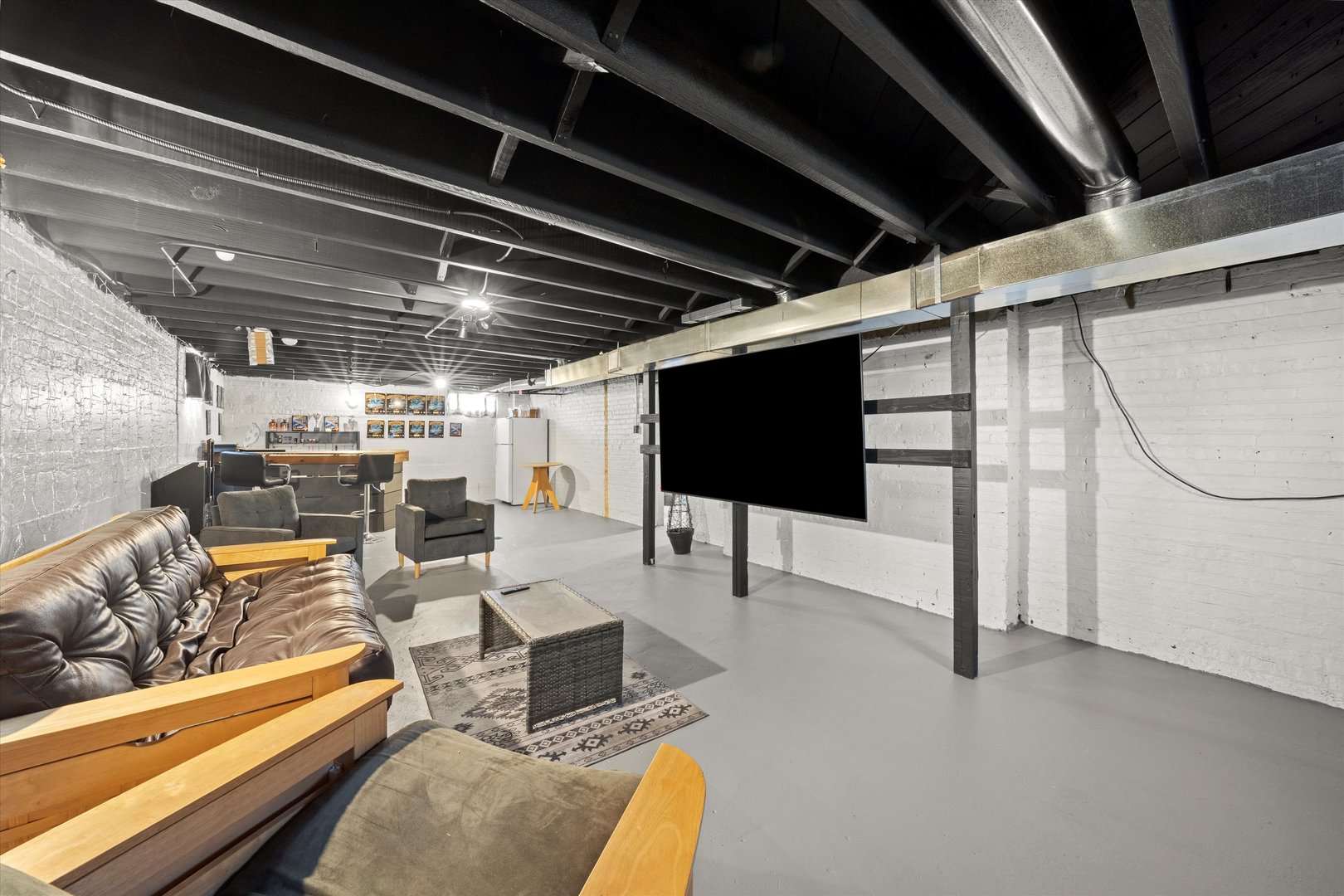 31 E 155th Street, Harvey, IL 60426