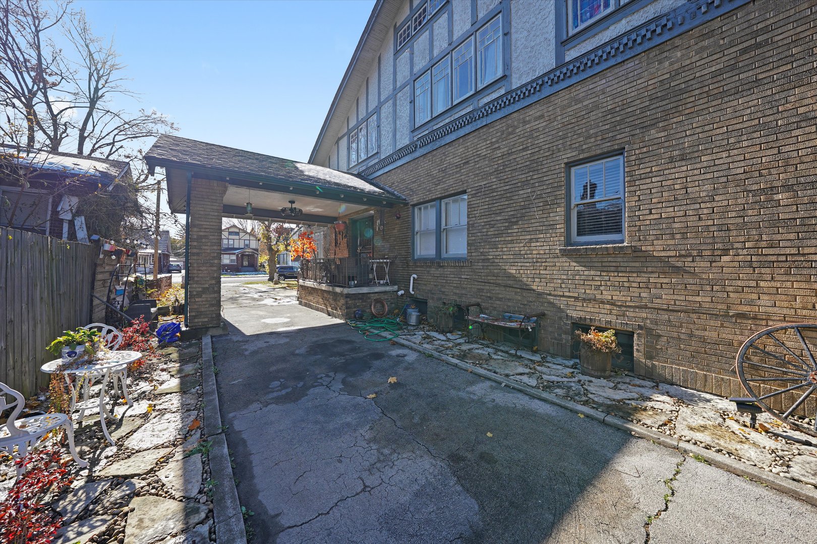 31 E 155th Street, Harvey, IL 60426