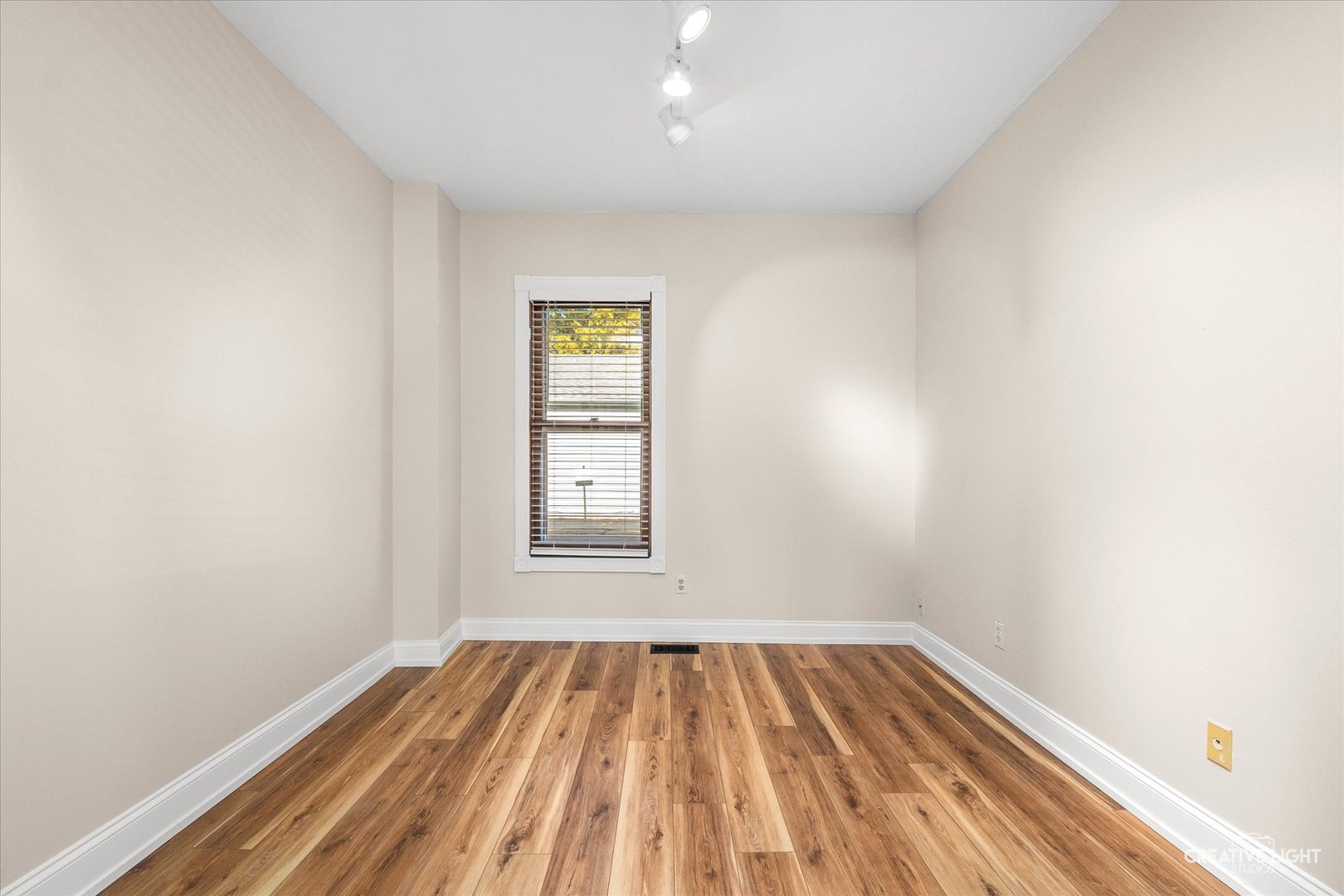 101 W Church Street, Sandwich, IL 60548