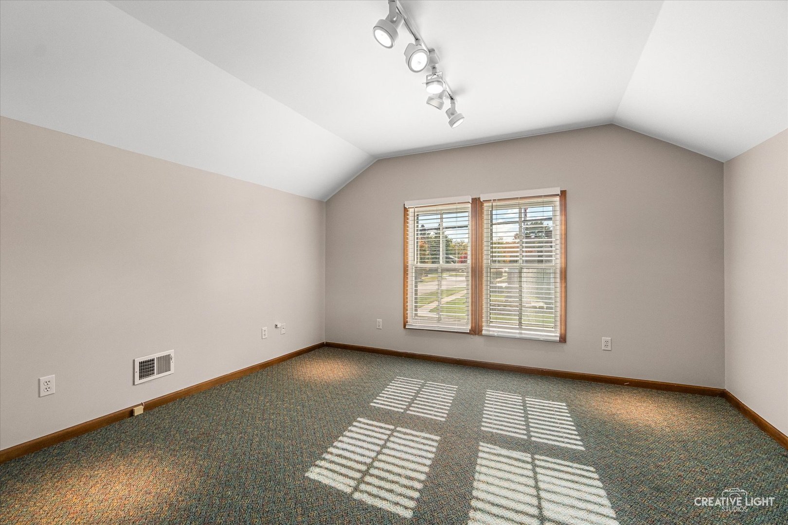 101 W Church Street, Sandwich, IL 60548