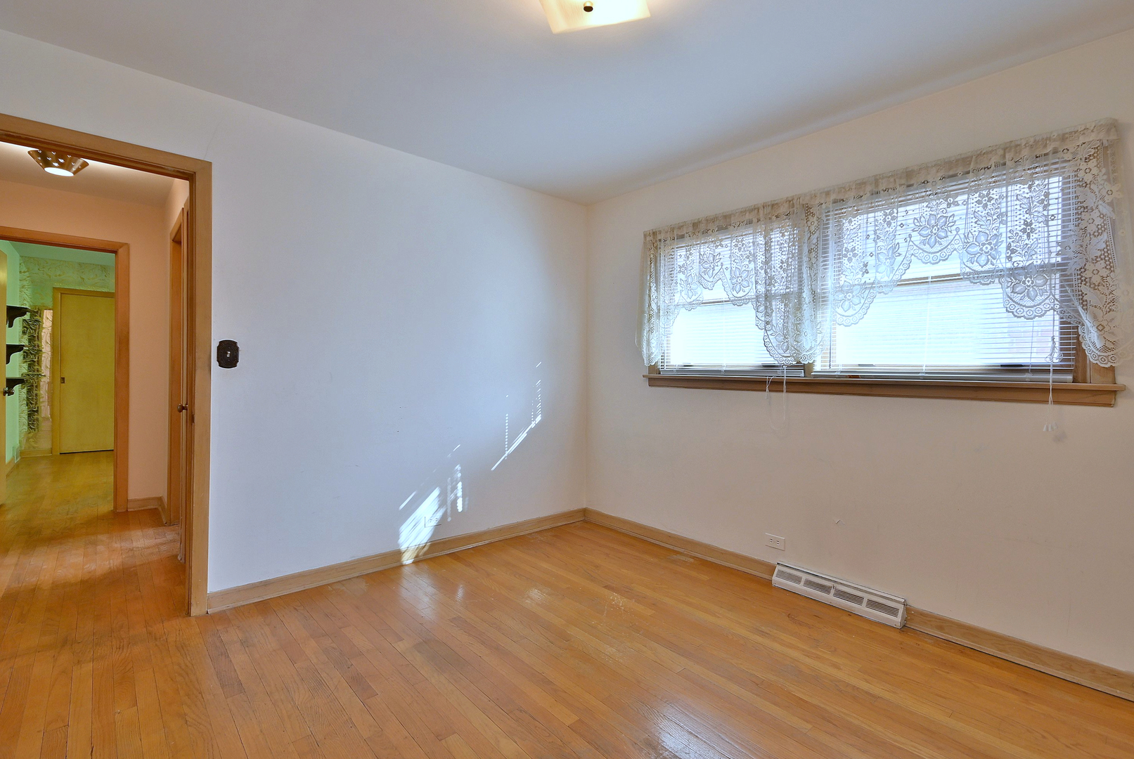 7704 W Windsor Avenue, Norridge, IL 60706