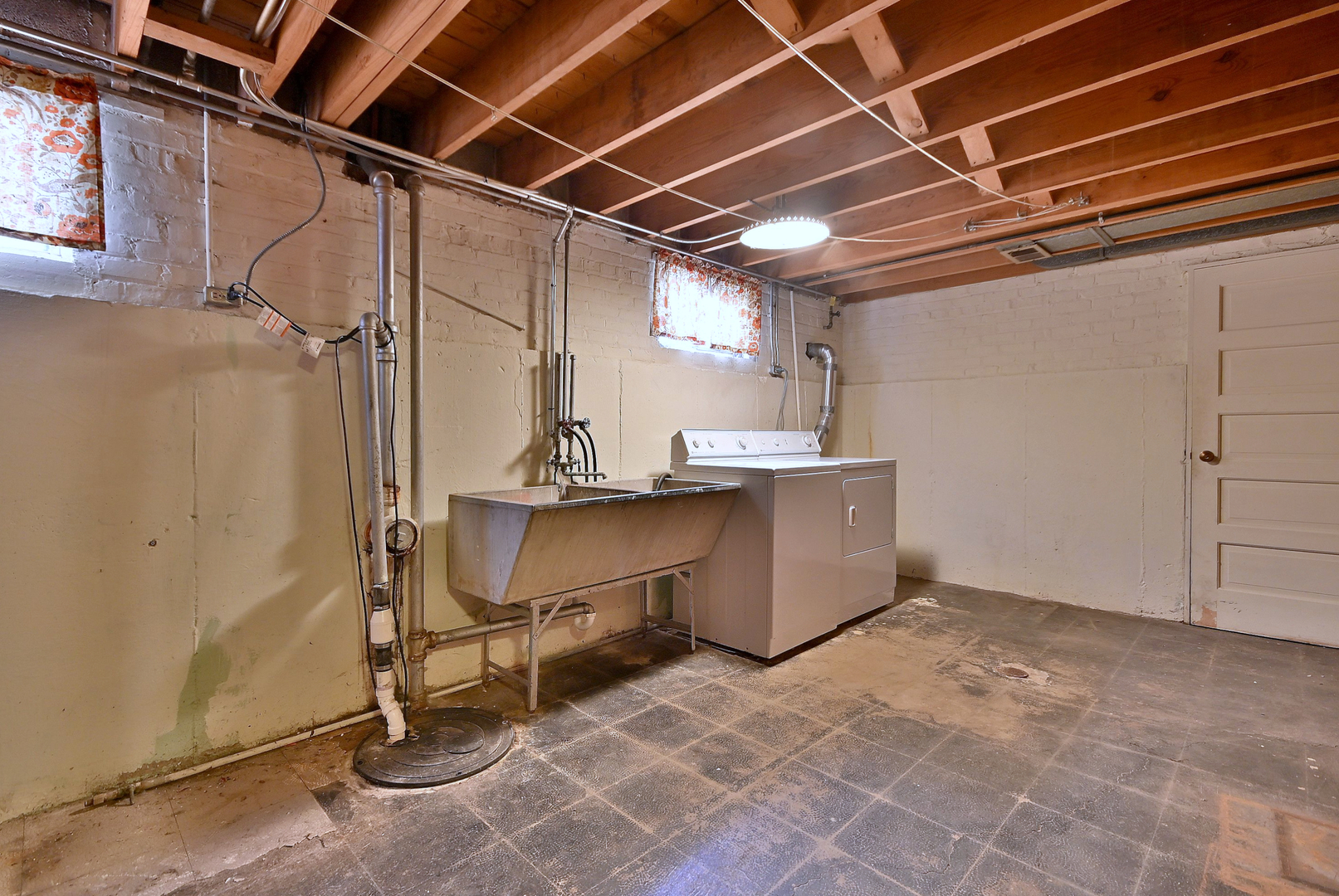 7704 W Windsor Avenue, Norridge, IL 60706