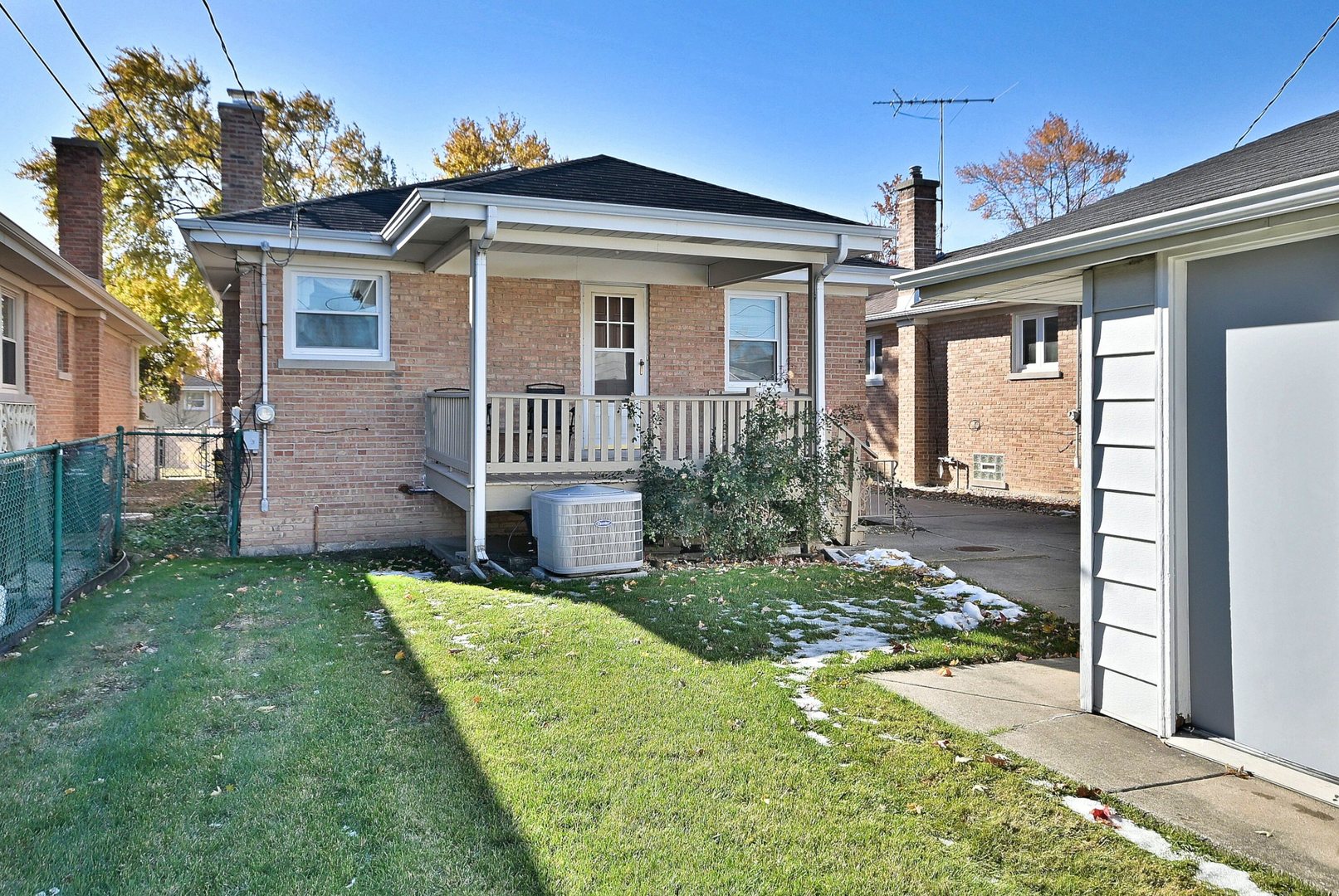 7704 W Windsor Avenue, Norridge, IL 60706