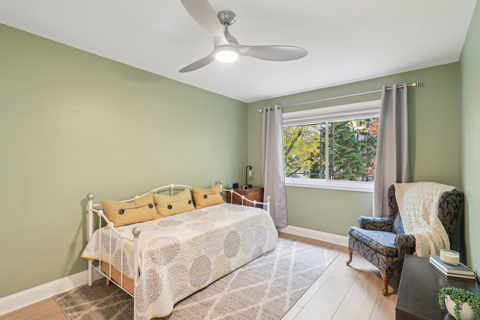 92 Lisk Drive, Hainesville, IL 60030