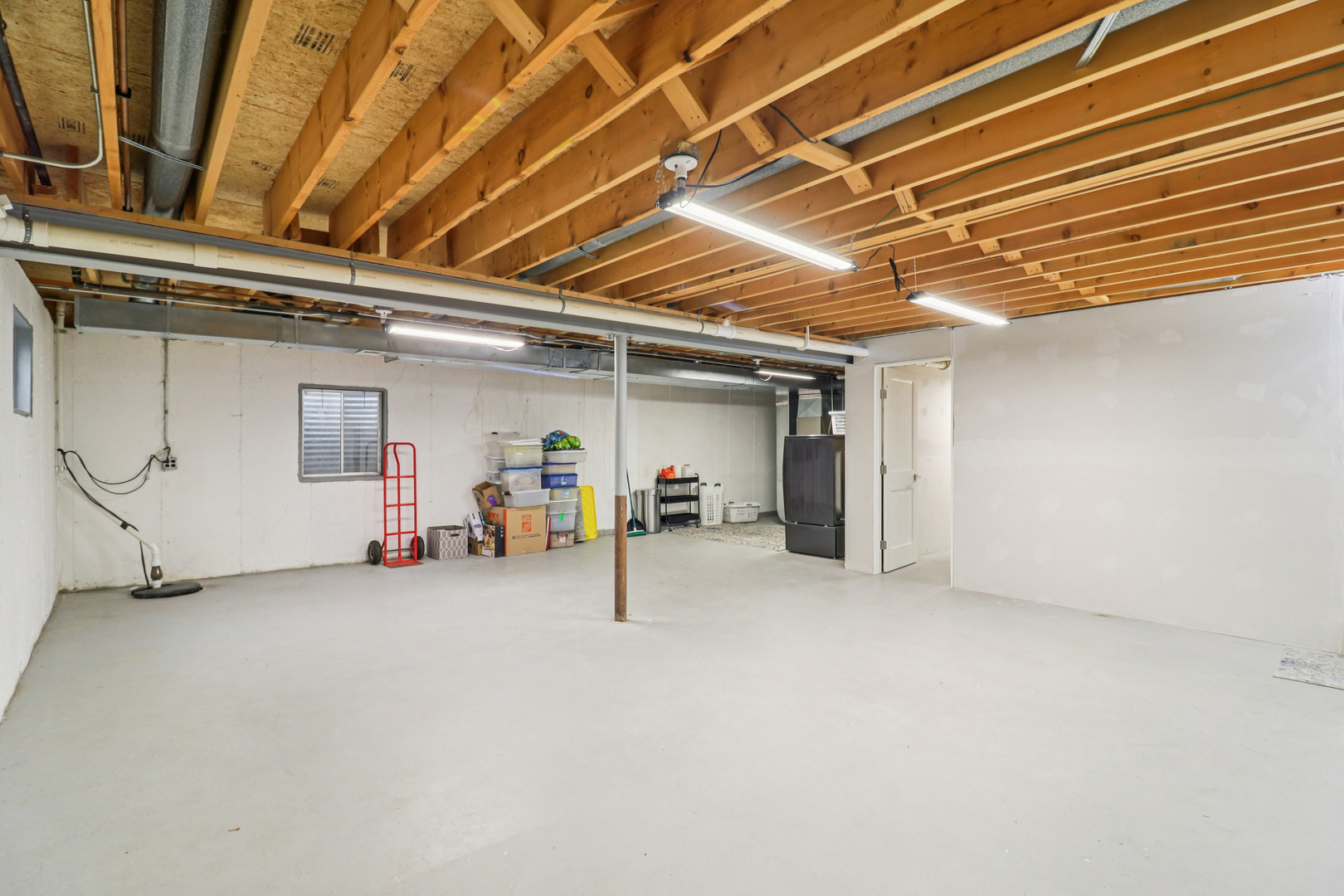 92 Lisk Drive, Hainesville, IL 60030