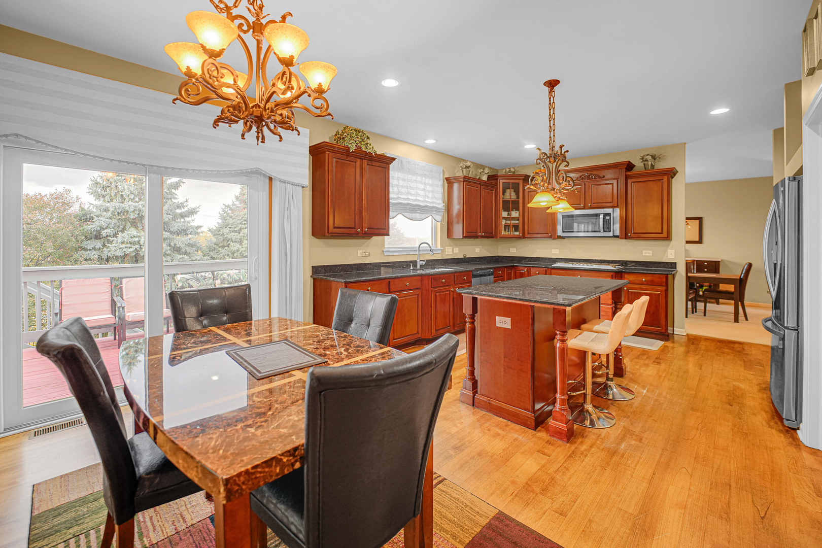 2405 River Hills Lane, Bolingbrook, IL 60490