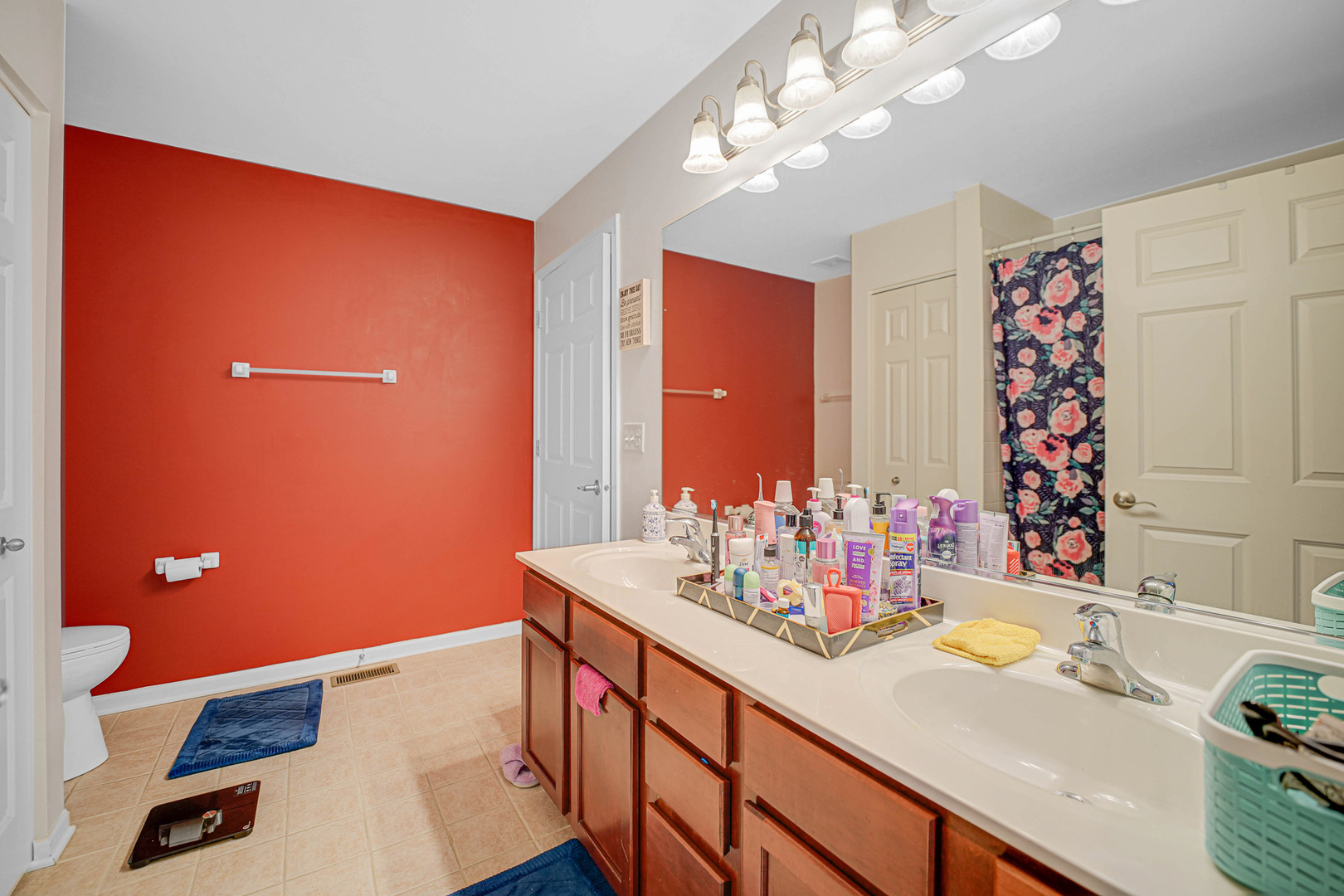 2405 River Hills Lane, Bolingbrook, IL 60490