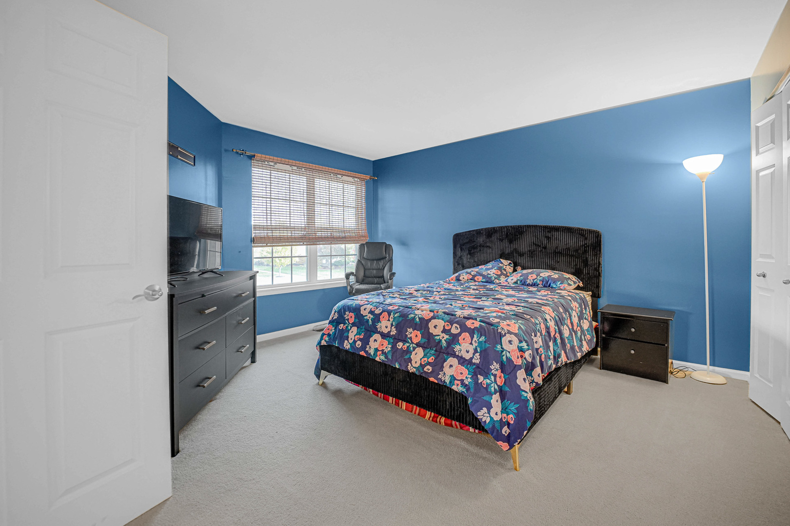 2405 River Hills Lane, Bolingbrook, IL 60490