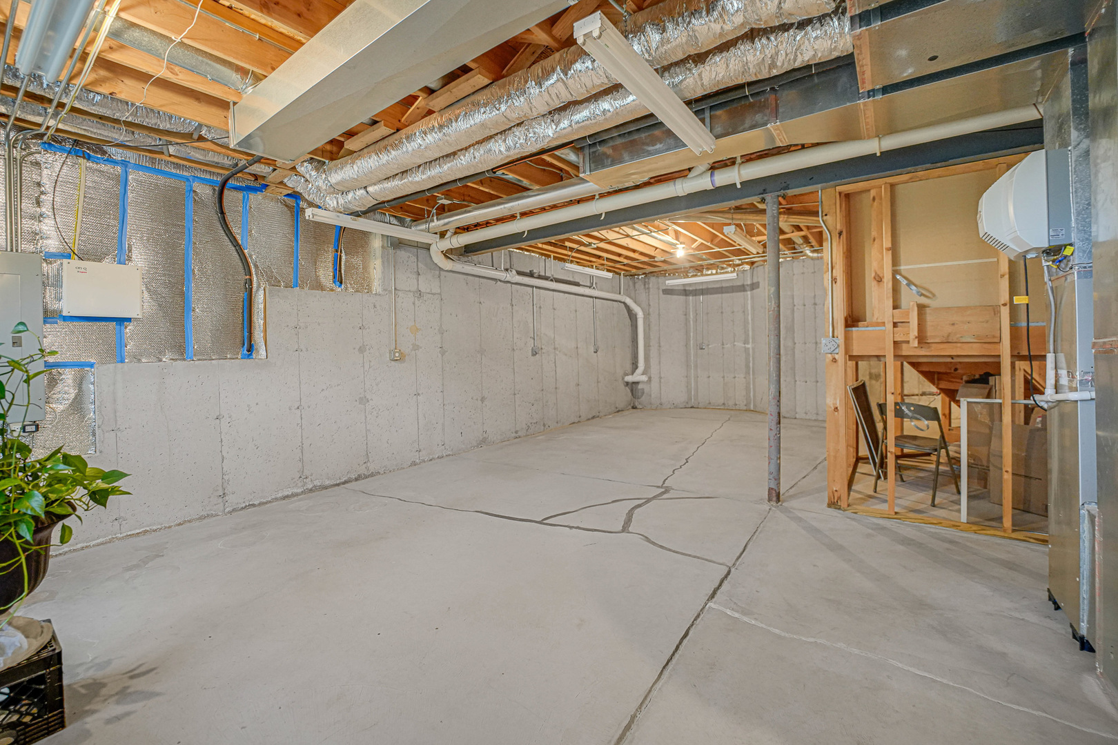 2405 River Hills Lane, Bolingbrook, IL 60490