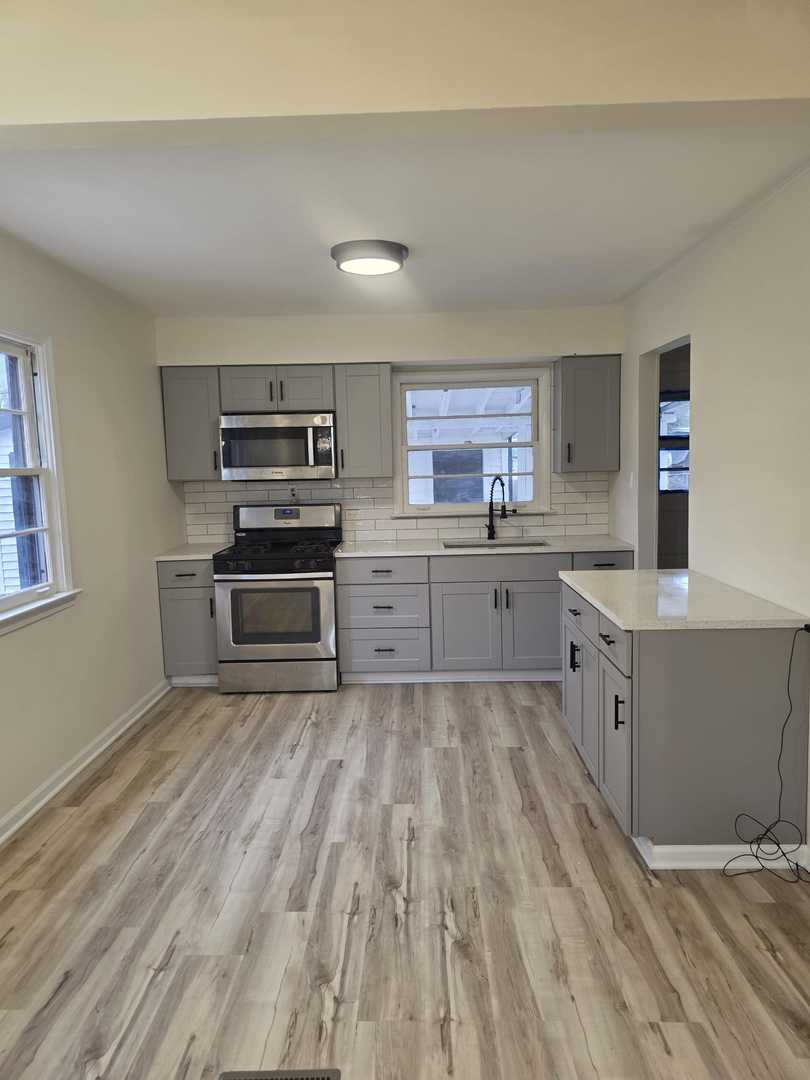 4905 143rd Place, Midlothian, IL 60445