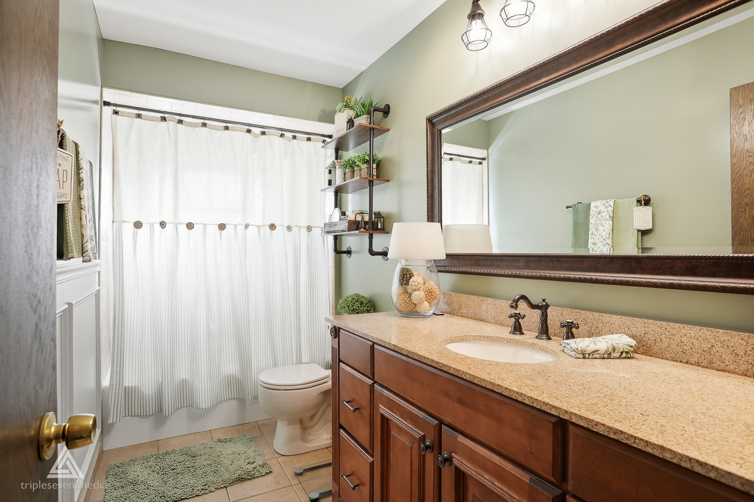 6346 90TH Street, Oak Lawn, IL 60453